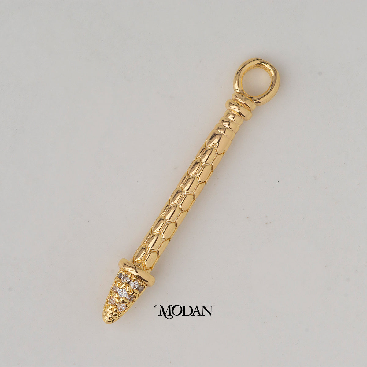 Unisex Textured Plain Traditional Spear DIY Charm Liontin Polos Pria Wanita Paku  Hypoallergenic Gold Plated