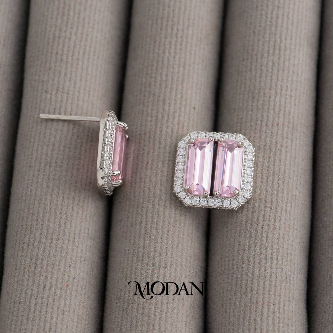 Pink Yellow Baguette Bar Stud Earrings Anting Tusuk Persegi Pesta Pernikahan Hypoallergenic Gold Plated