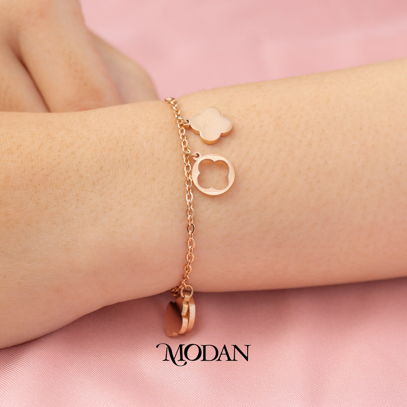 (17cm) Titanium Blossom Dangle Flower Star Bracelet Gelang Rantai Hypoallergenic Stainless Steel