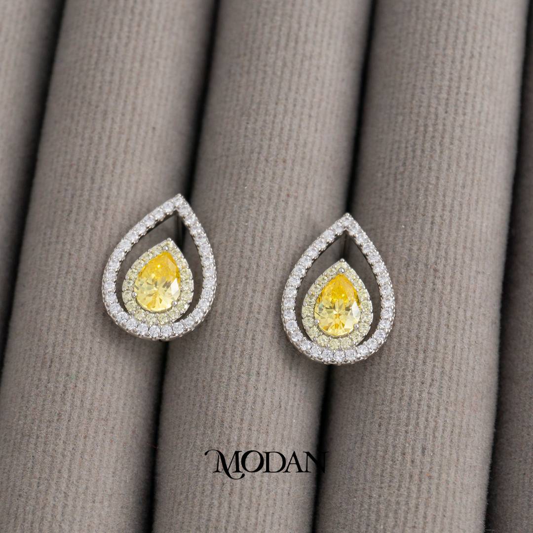 Clear Yellow Micro Pave Open Teardrop Stud Earrings Anting Tusuk Tetes Air Mata Pesta Pernikahan Hypoallergenic Gold Plated