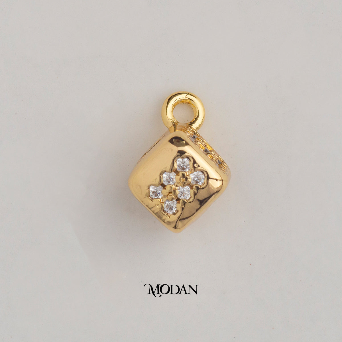 Mini 3D Game Dice DIY Charm Liontin Dadu Hypoallergenic Gold Plated