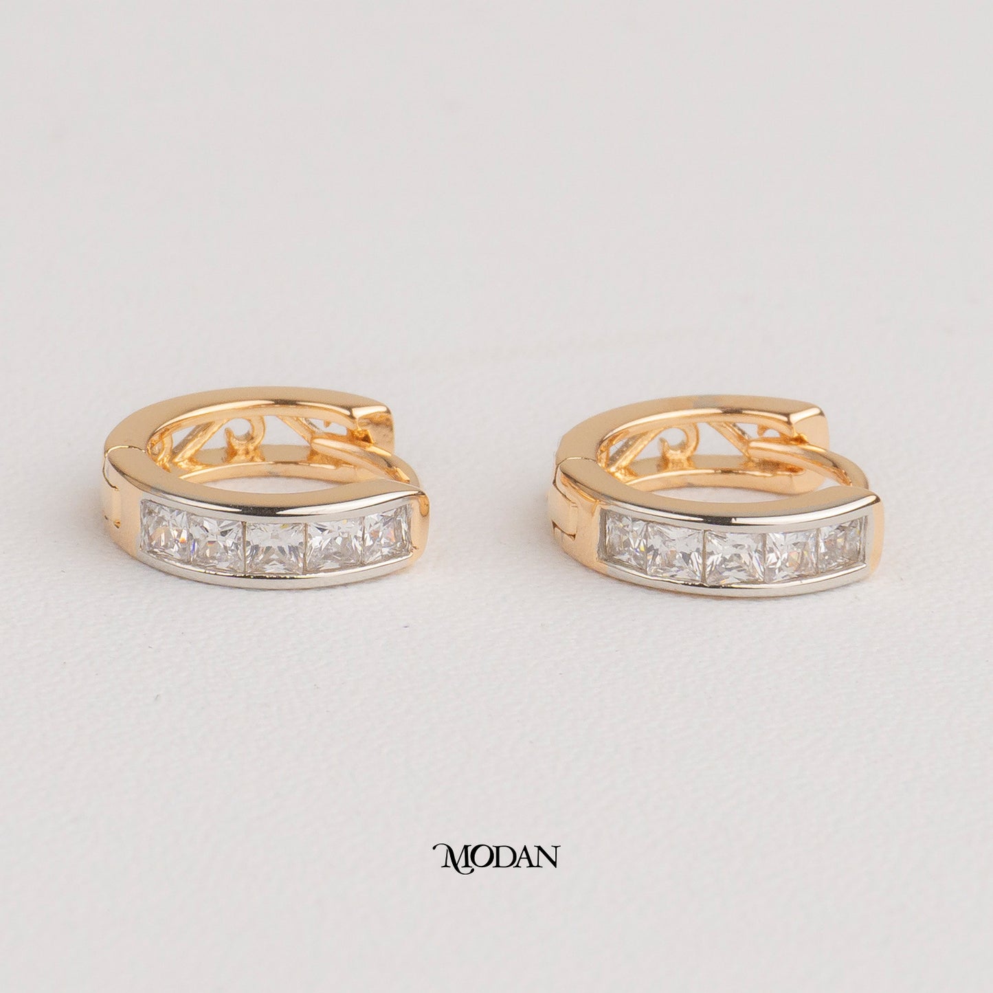 (13mm) Princess Cut Zirconia Hoop Earrings Anting Bulat Hypoallergenic Gold Plated