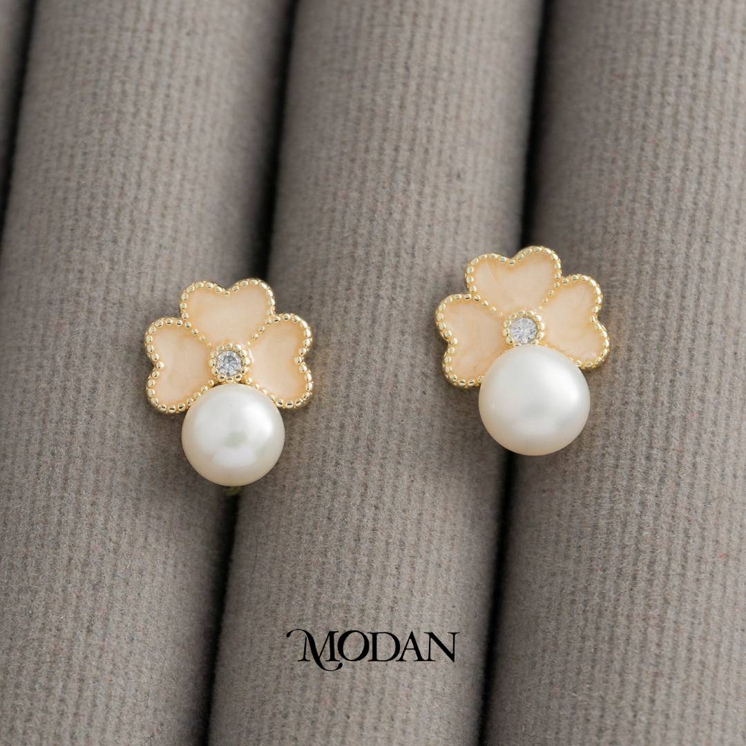 Sparkling Shell Pearl Half Flower Stud Earrings Anting Tusuk Bunga Mutiara Hypoallergenic Gold Plated
