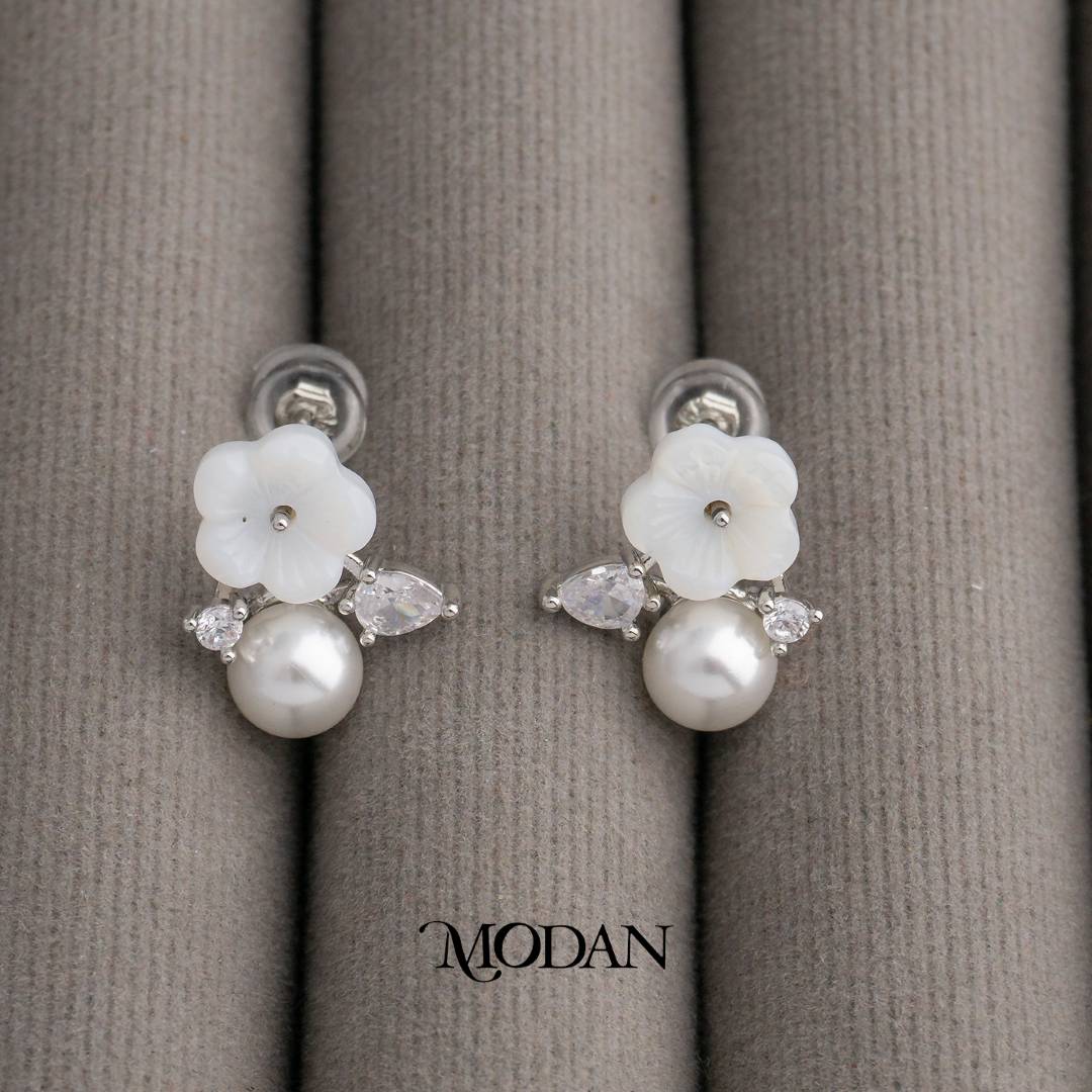 Shell Pearl Acrylic Flower Stud Earrings Anting Tusuk Bunga Mutiara Hypoallergenic Gold Filled