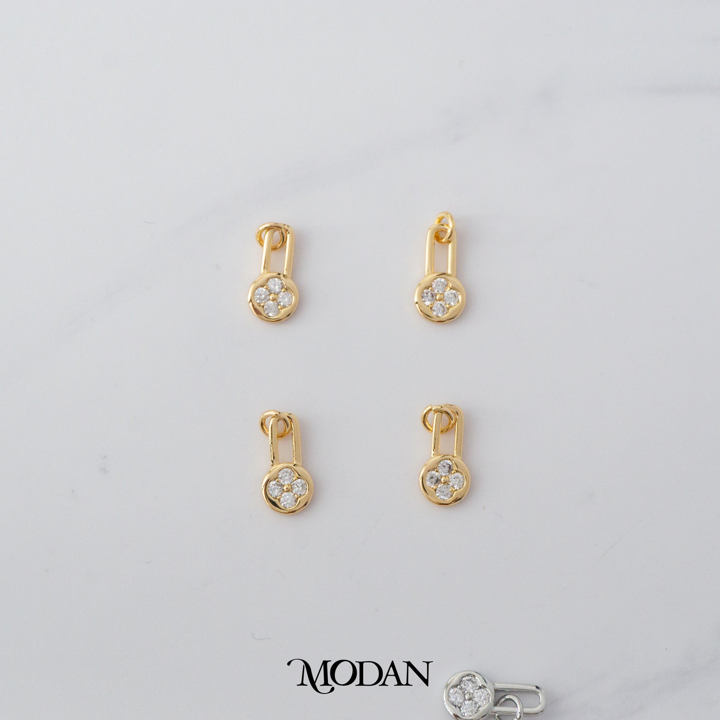 Lucky Clover Lock DIY Charm Liontin Gembok Daun Keberuntungan Hypoallergenic Gold Plated