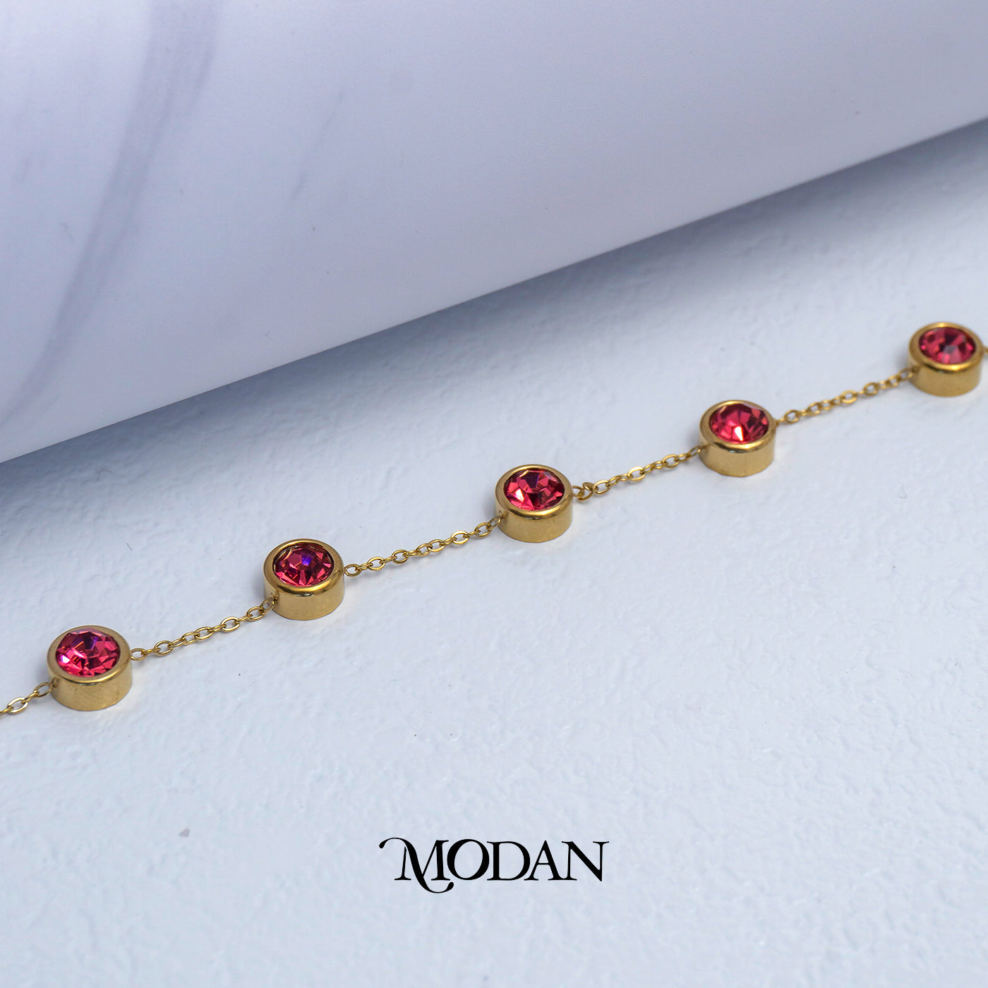 (18cm) Titanium Sparkling Red Bezel Set Dainty Bracelet Gelang Permata Merah Hypoallergenic Stainless Steel
