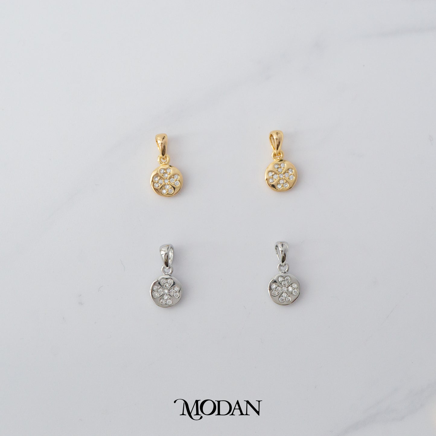 Lucky Clover Round Tag DIY Charm Liontin Daun Keberuntungan Hypoallergenic Gold Plated