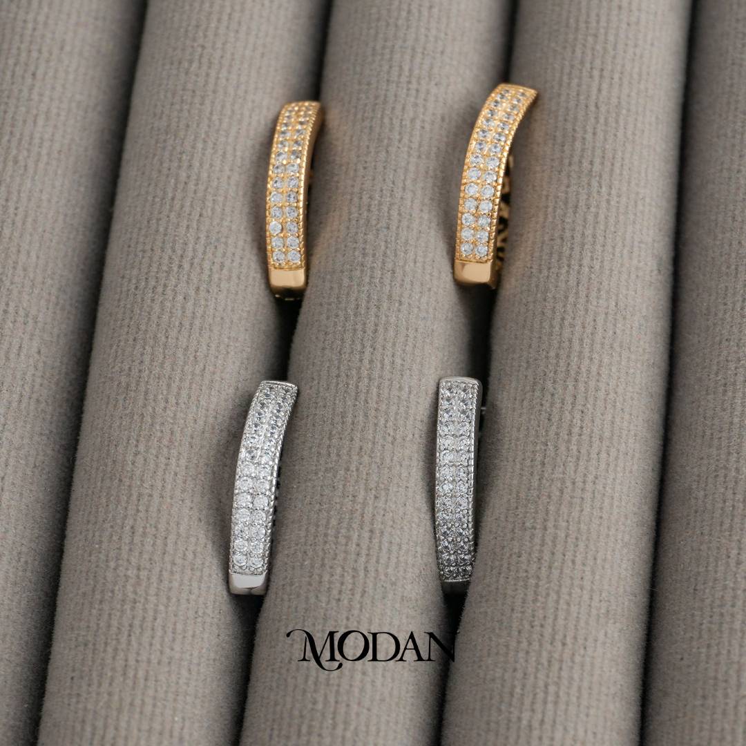 Micro Paved V-Shaped Hoop Earrings Anting Bentuk V Hypoallergenic Gold Plated