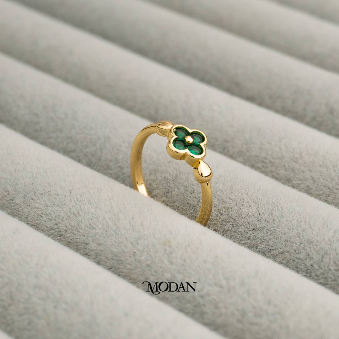 Minimalist Emerald Green Clover Ring Cincin Daun Semanggi Hijau Minimalis Hypoallergenic Gold Plated