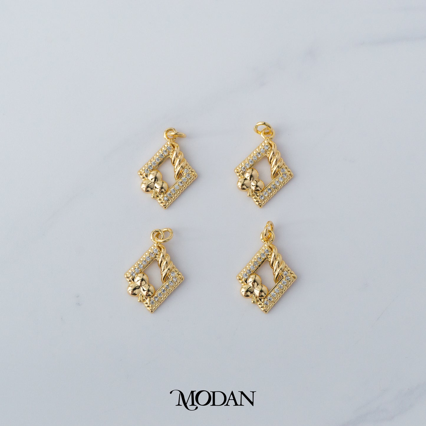 Rhombus Twisted Clubs Card Charm DIY Charm Liontin Gelang Kalung Belah Ketupat Hypoallergenic Gold Filled