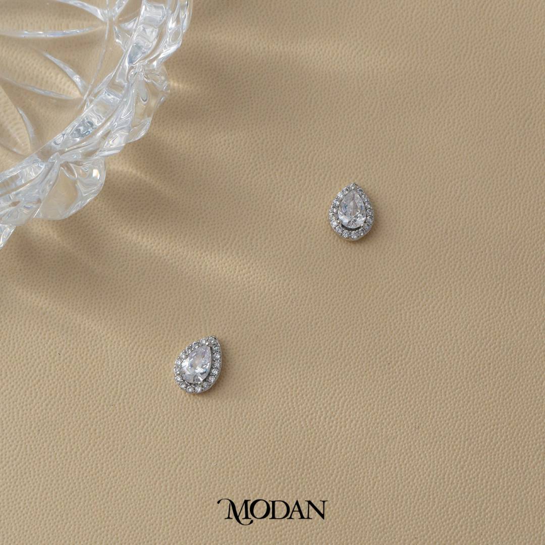 (9mm) Micro Paved Clear Zirconia Simple Teardrop Stud Earrings Anting Tusuk Tetes Air Mata Hypoallergenic Gold Plated