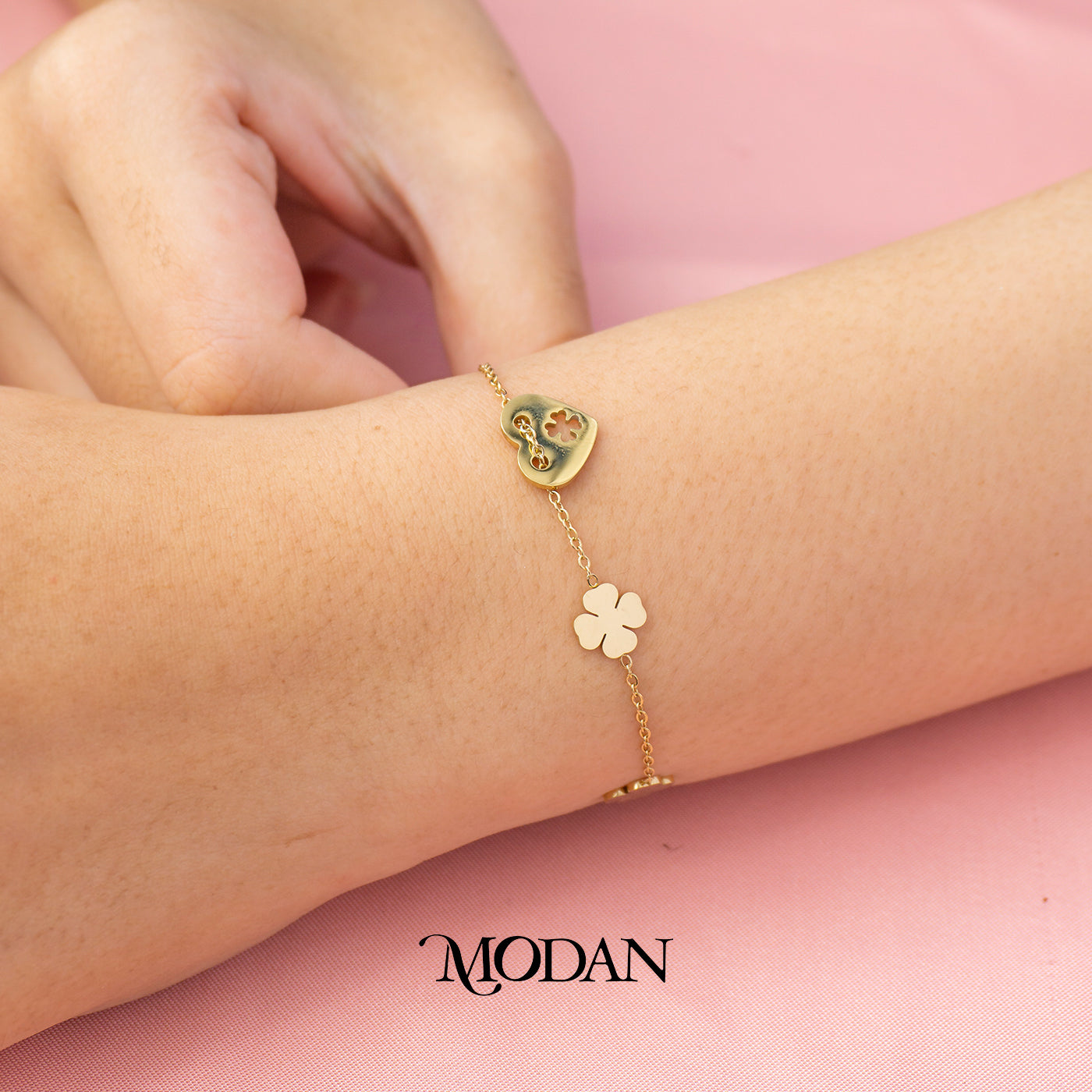 (16cm) Titanium Golden Love Heart Leaf Clover Bracelet Gelang Rantai Hypoallergenic Stainless Steel