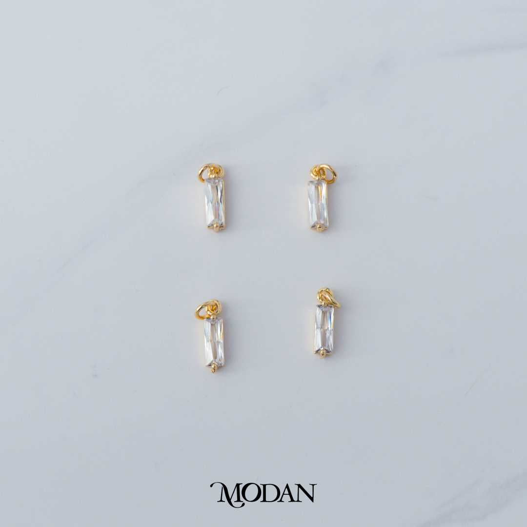 Rectangular Baguette Minimalist DIY Charm Liontin Berlian Minimalist Hypoallergenic Gold Plated