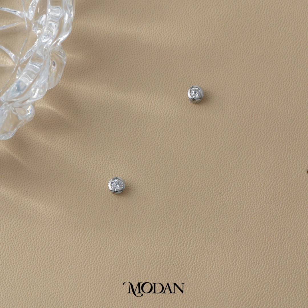(3mm) Sparkling Moissanite Bezel Stud Earrings Anting Tusuk Bulat Kecil Hypoallergenic Gold Plated