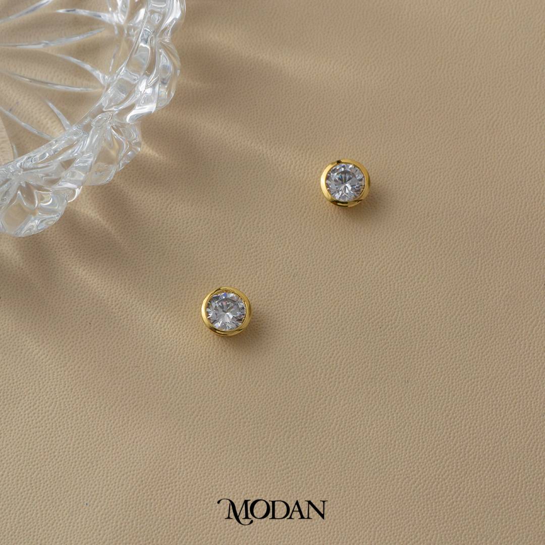 (7mm) Sparkling Moissanite Bezel Stud Earrings Anting Tusuk Bulat Kecil Hypoallergenic Gold Plated