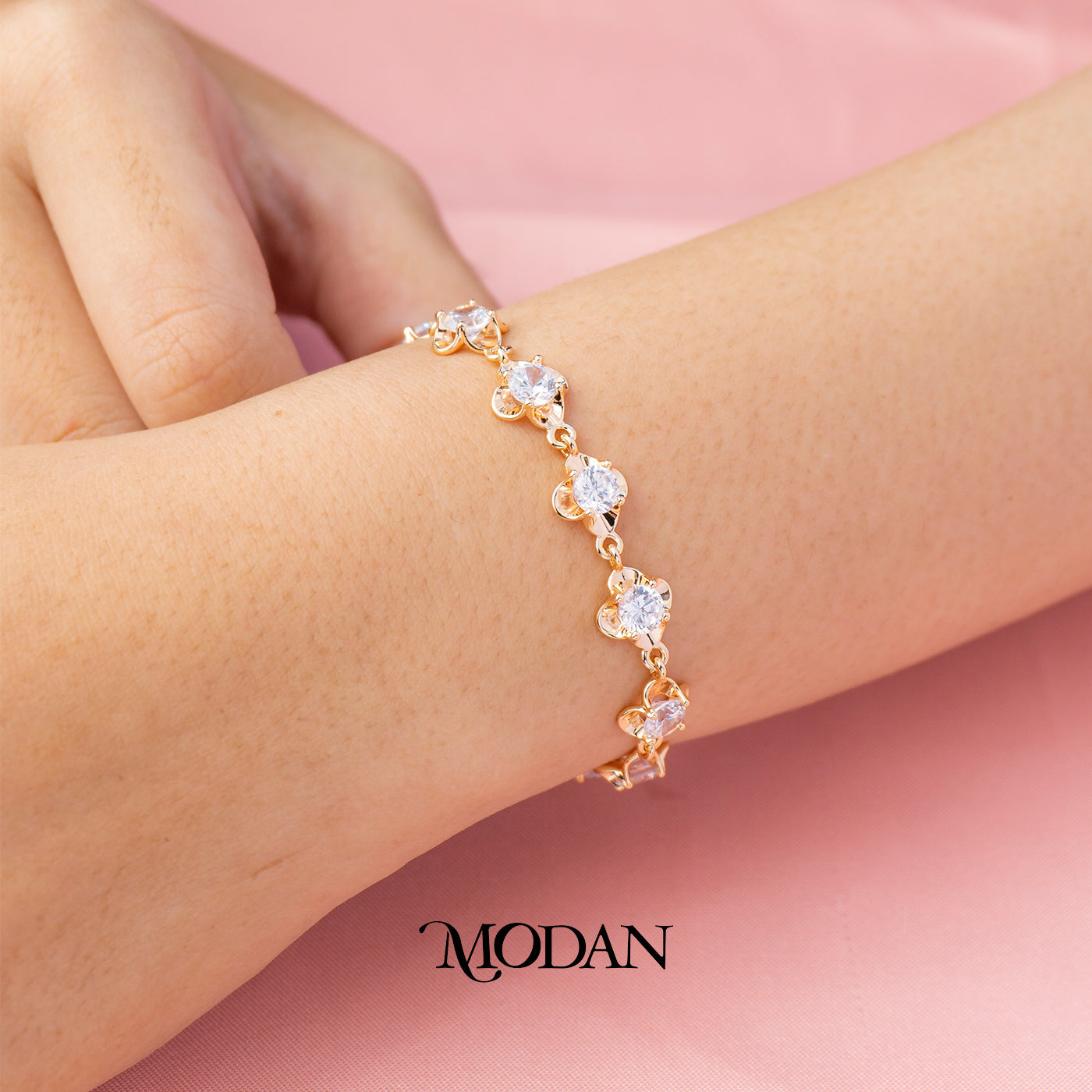(16cm) Titanium Rosegold Elegant Flower Clover Bracelet Gelang Bunga Hypoallergenic Stainless Steel