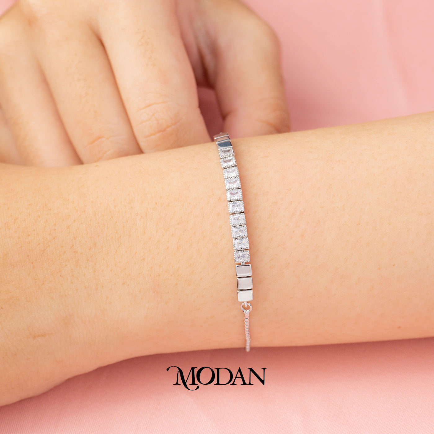Sparkling Geometric Cube Beads Adjustable Bracelet Gelang Serut Hypoallergenic Gold Plated