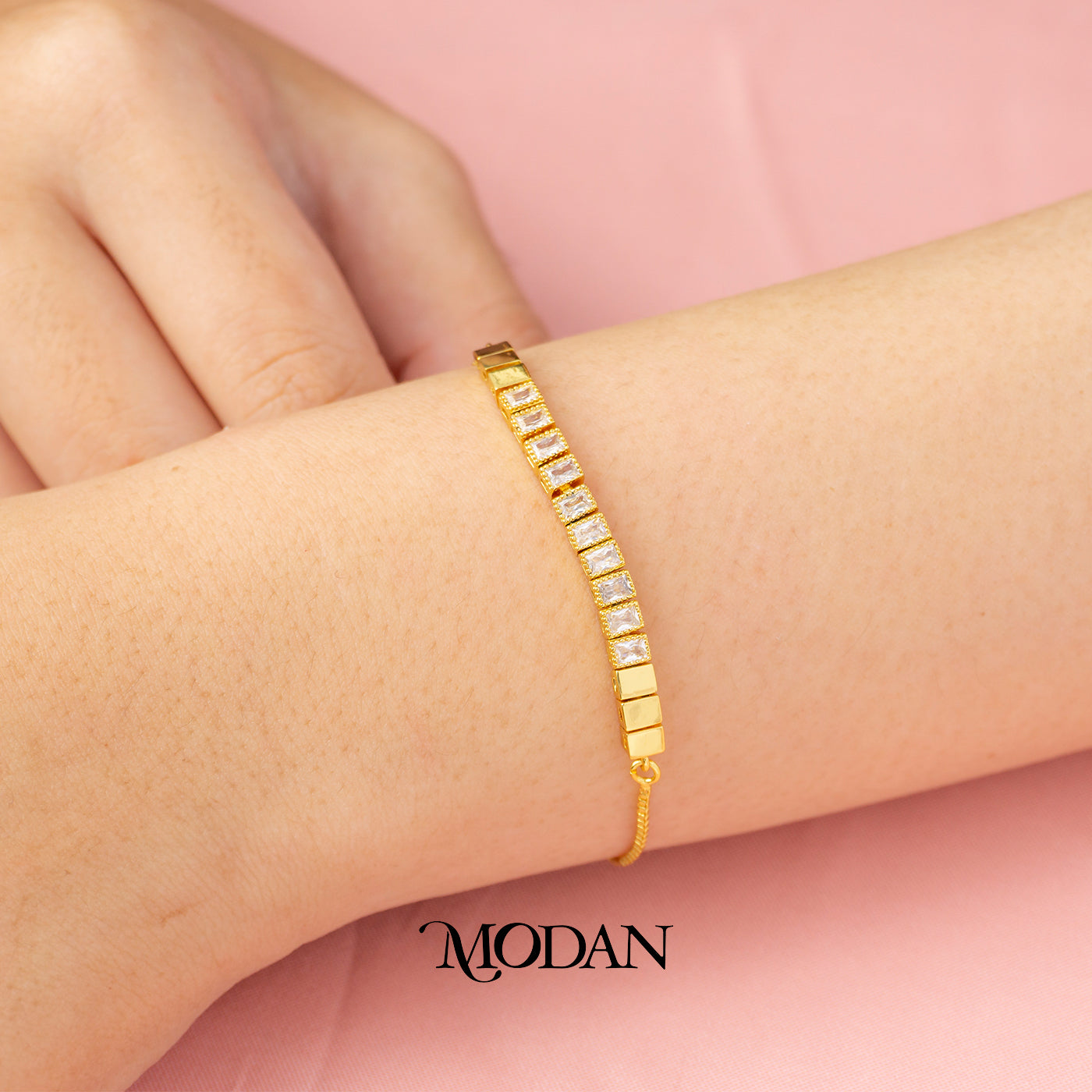 Sparkling Geometric Cube Beads Adjustable Bracelet Gelang Serut Hypoallergenic Gold Plated