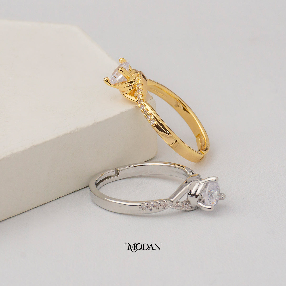 Infinity Twist Solitaire Adjustable Ring Cincin Solitaire Lilit Pesta Hypoallergenic Gold Plated