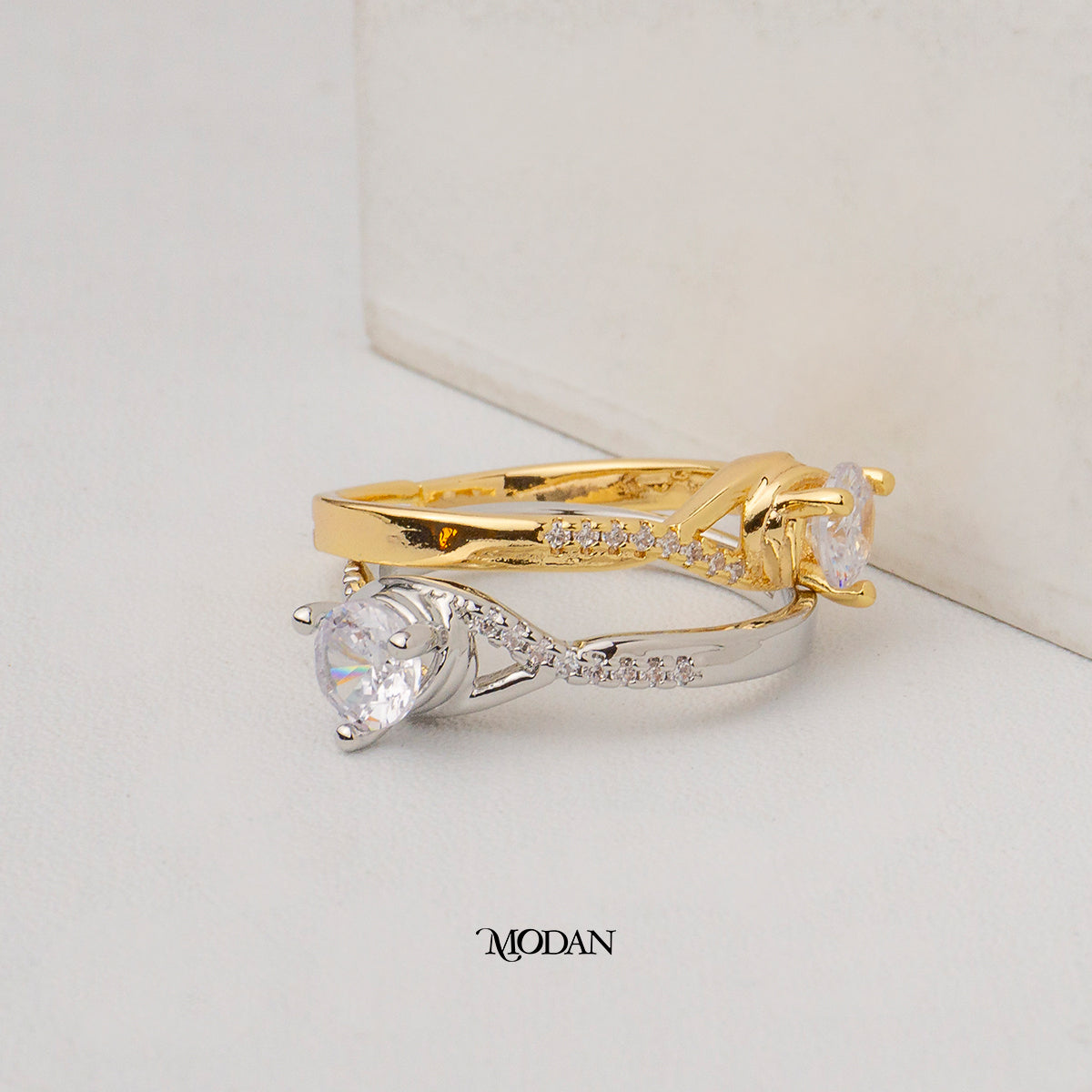Infinity Twist Solitaire Adjustable Ring Cincin Solitaire Lilit Pesta Hypoallergenic Gold Plated