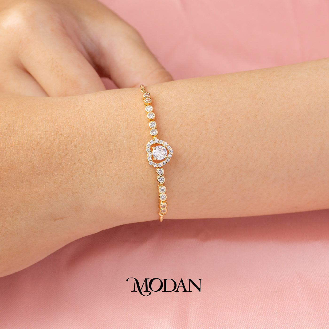 Sparkling Round Beaded Love Heart Adjustable Bracelet Gelang Serut Hypoallergenic Gold Plated