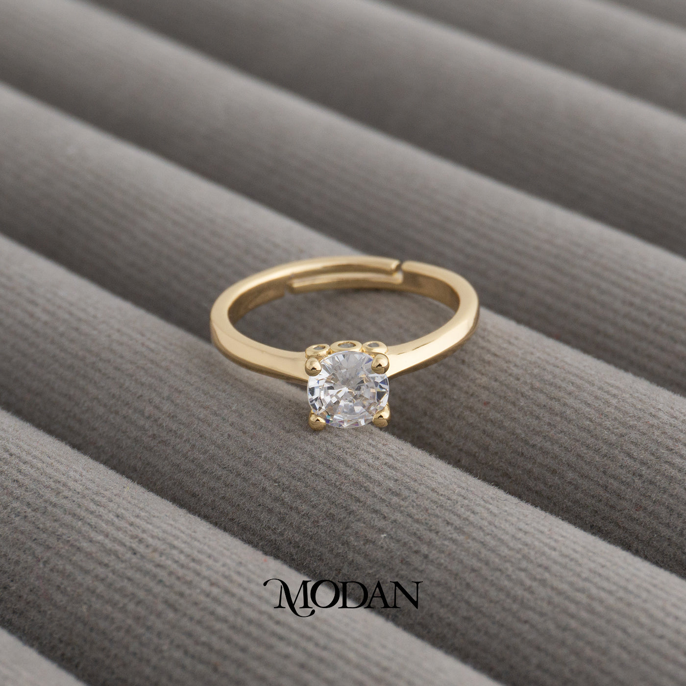 Classic Round Solitaire Engagement Adjustable Ring Cincin Klasik Solitaire Hypoallergenic Gold Plated