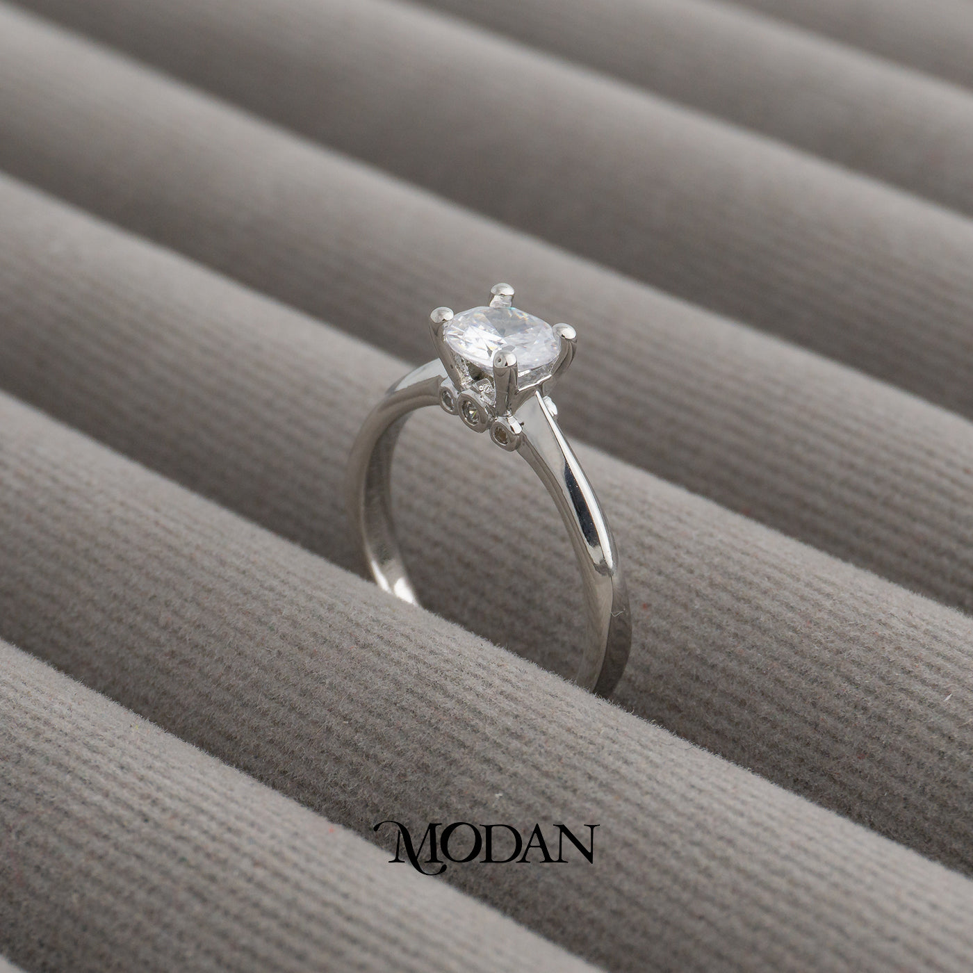 Classic Round Solitaire Engagement Adjustable Ring Cincin Klasik Solitaire Hypoallergenic Gold Plated