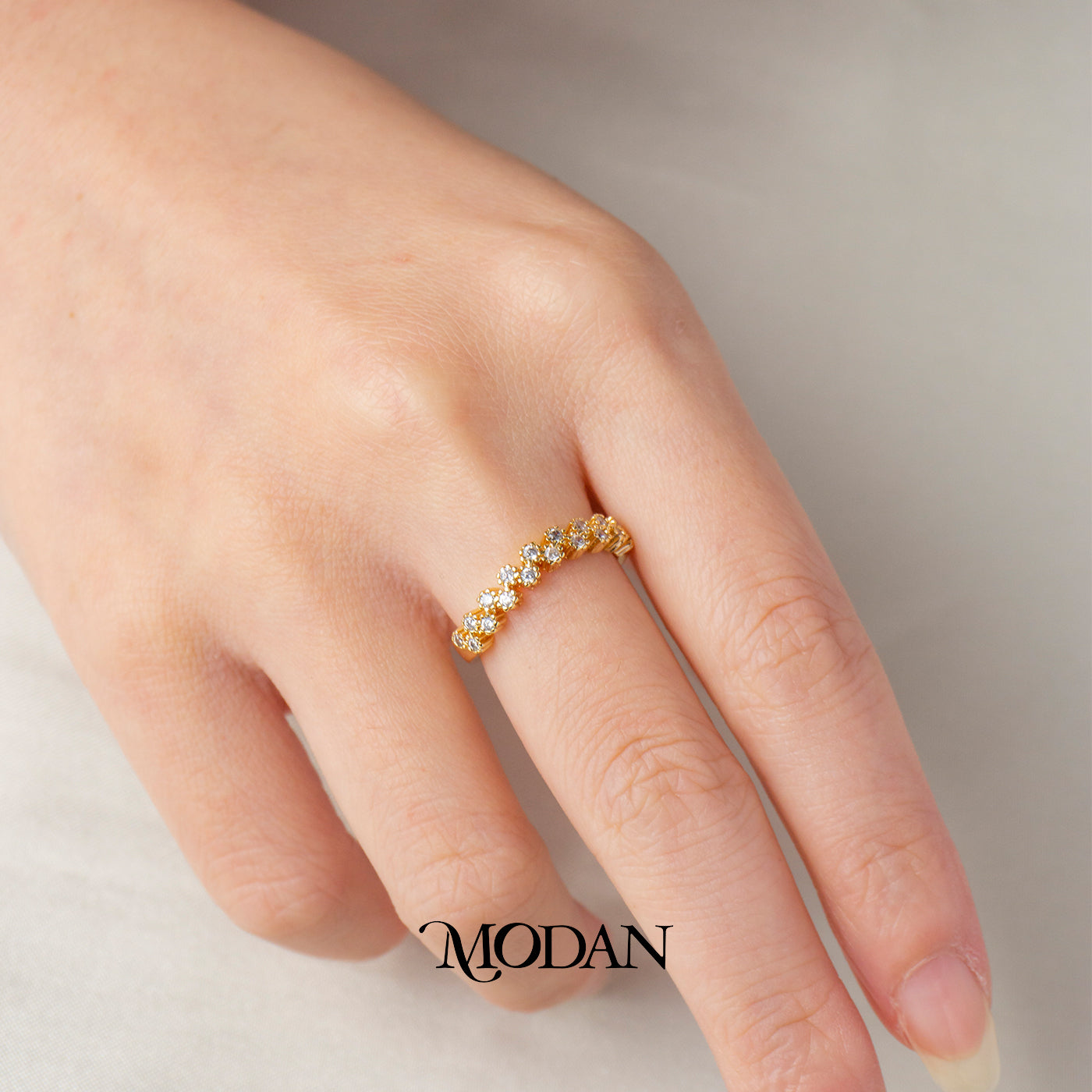 Dainty Zigzag Wave Adjustable Ring Cincin Gelombang Ramping Permata Berderet Hypoallergenic Gold Plated