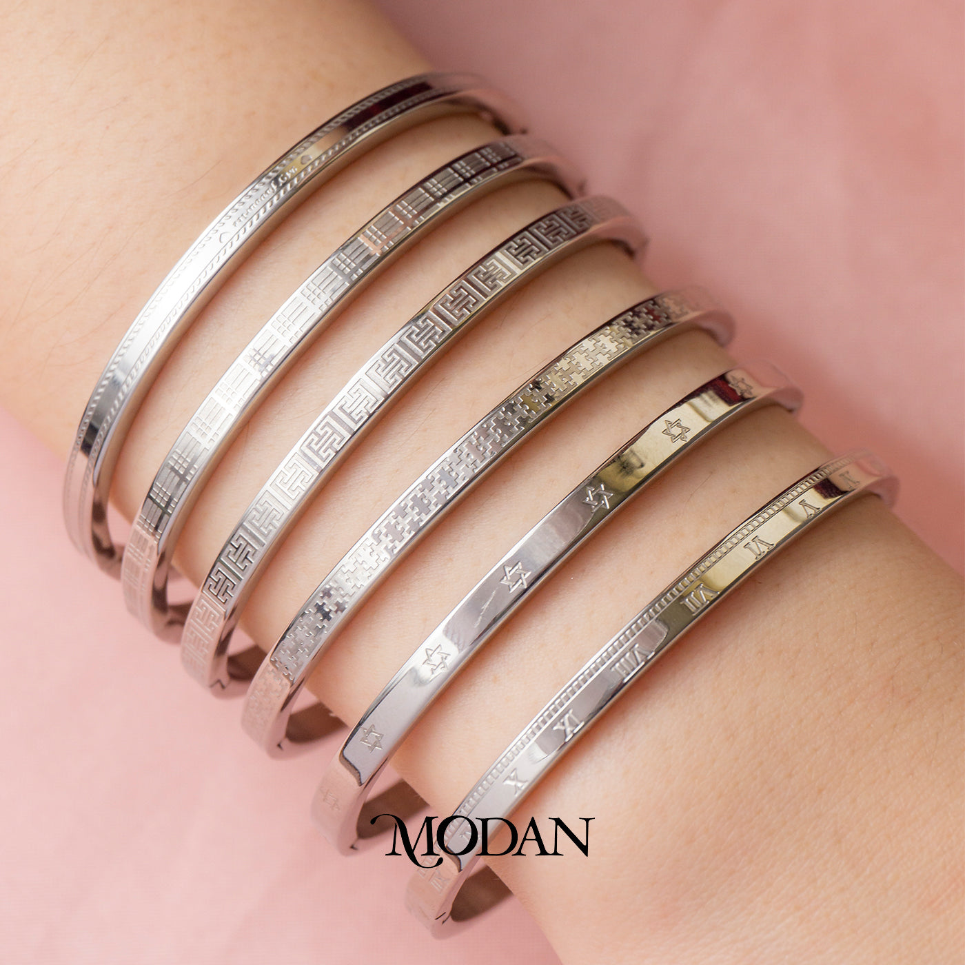 (5.5cm) Titanium Unisex Simple Geometric Silver Roman Numerals Pattern Bangle Bracelet Gelang Kaku Hypoallergenic Stainless Steel