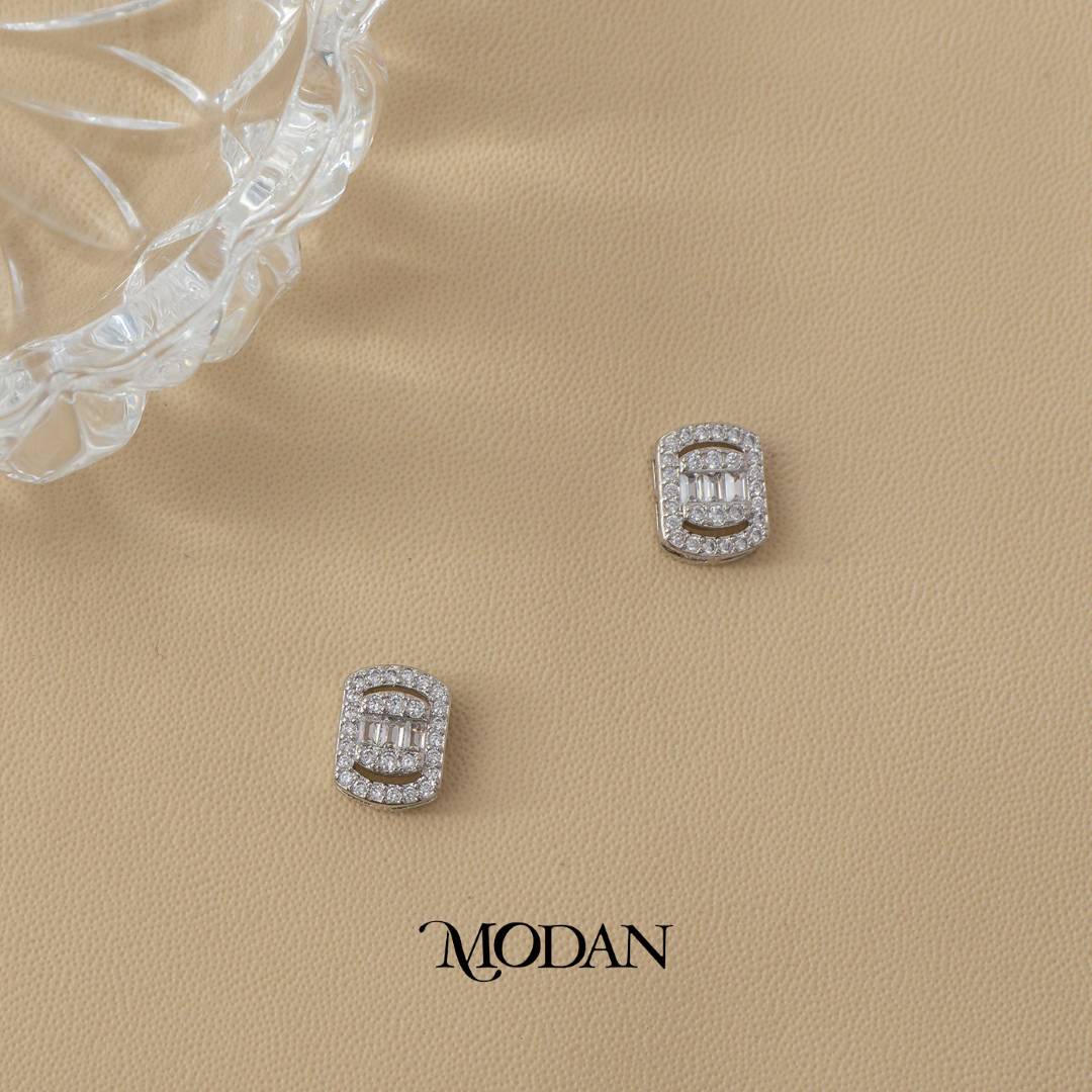(11mm) Sparkling Baguette Rectangular Geometric Stud Earrings Anting Tusuk Pesta Hypoallergenic Gold Plated