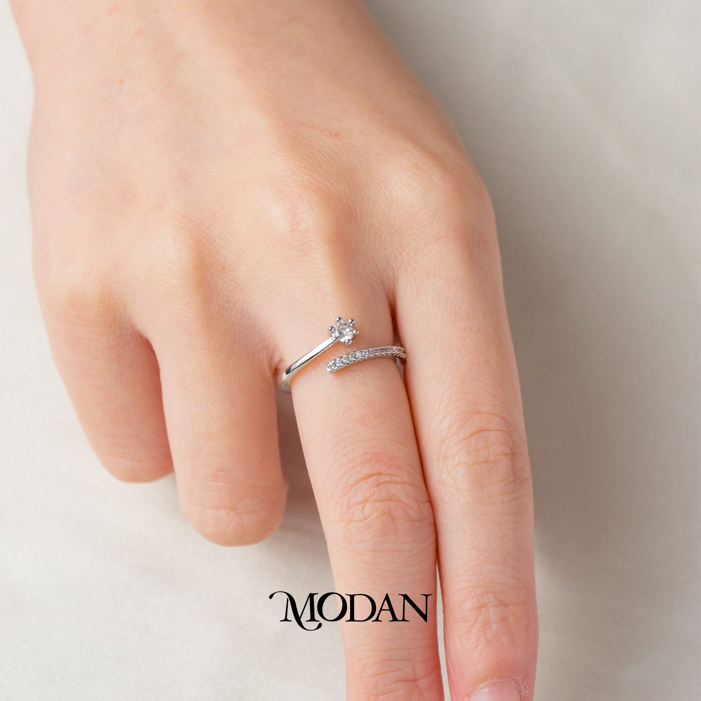 Dainty Sunflower Spiral Adjustable Ring Cincin Lilit Permata Bunga Matahari Simpel Hypoallergenic Gold Plated