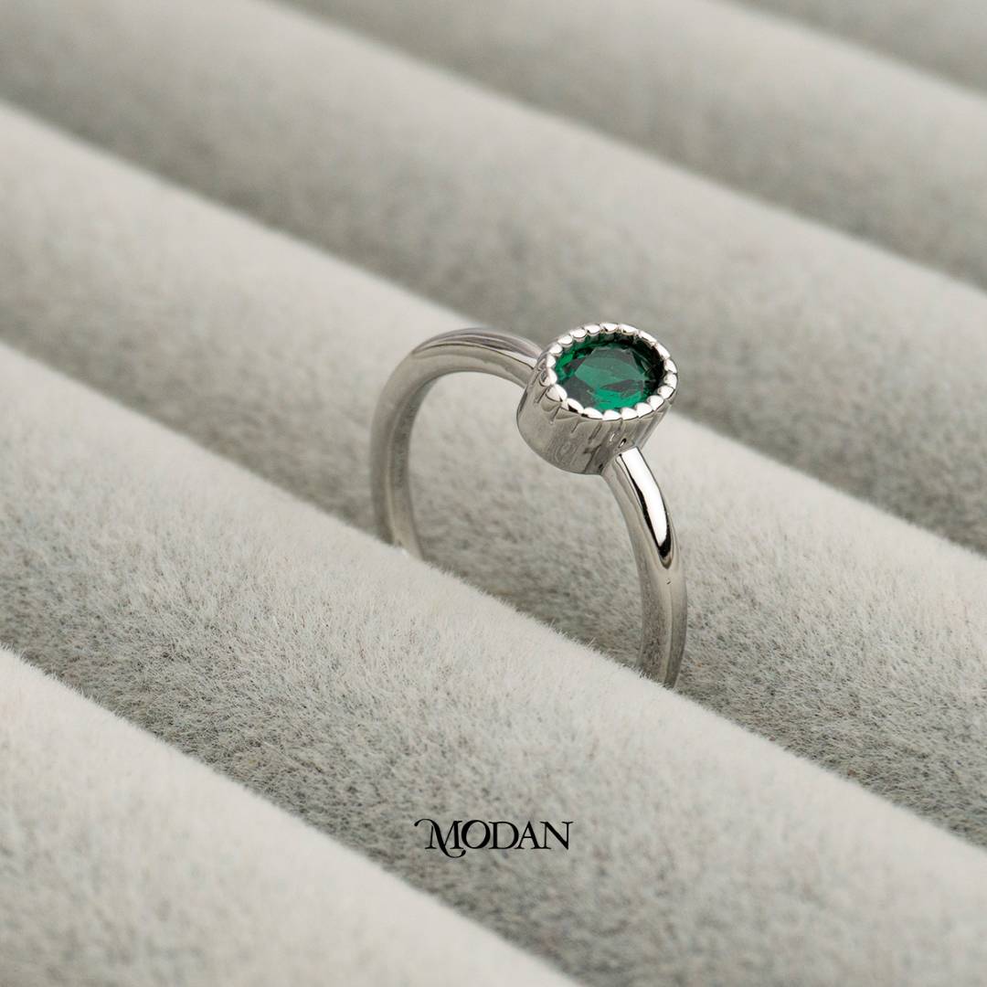 Vintage Emerald Green Oval Ring Cincin Oval Hijau Hypoallergenic Gold Plated