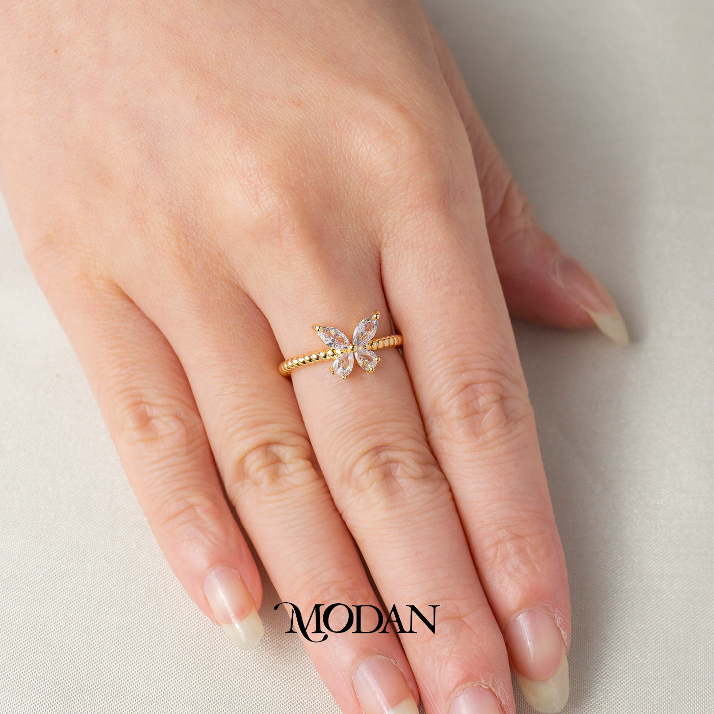 Dainty Marquise Crystal Butterfly Ring Cincin Kupu Kupu Mini Permata Solitaire Hypoallergenic Gold Plated