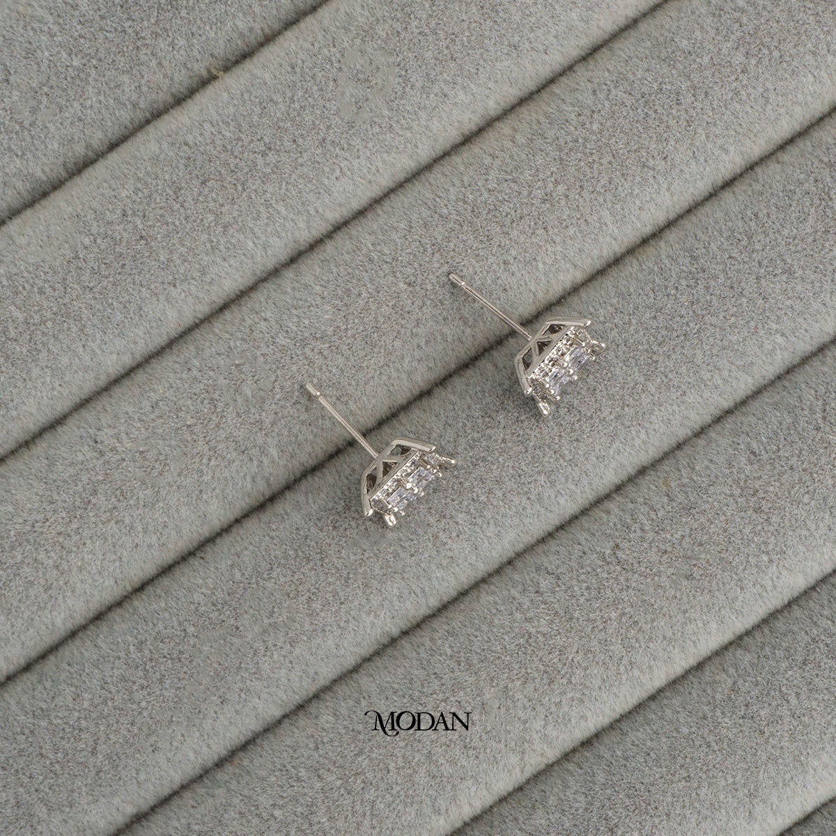 (10mm) Cluster Zirconia Square Stud Earrings Anting Tusuk Persegi Hypoallergenic Gold Plated