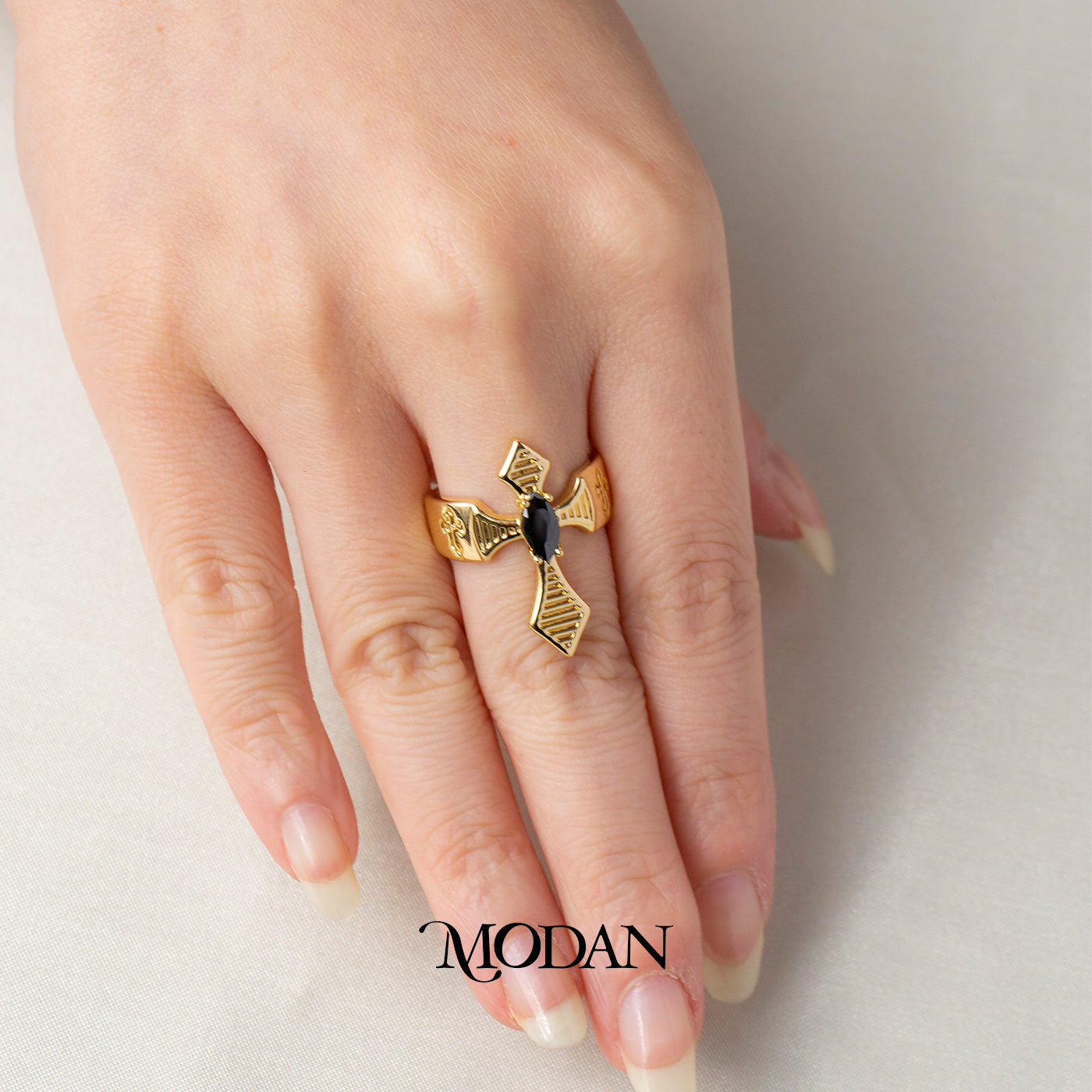 Chunky Dark Religious Statement Band Ring Cincin Salib Besar Hypoallergenic Gold Plated