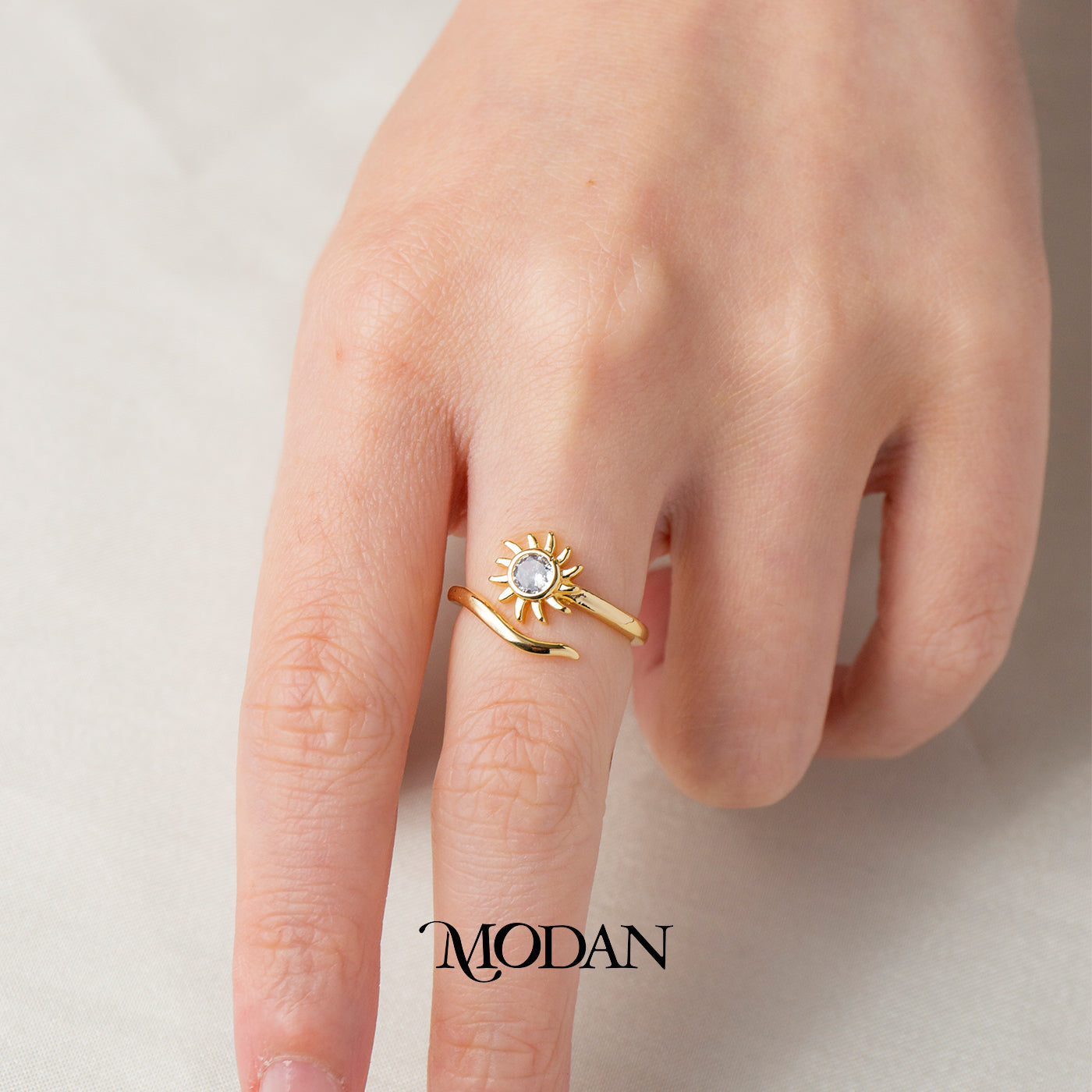 Minimalist Sun Wave Open Ring Cincin Wanita Karakter Matahari Estetik Hypoallergenic Gold Plated