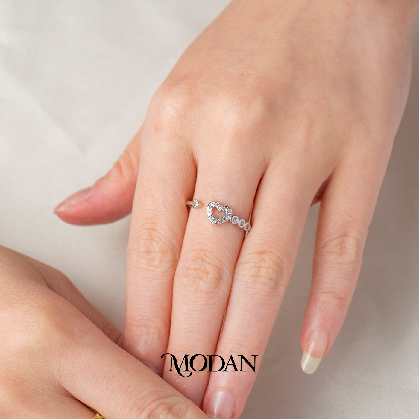 Romantic Asymmetric Bubble Heart Open Ring Cincin Wanita Karakter Cinta Hypoallergenic Gold Plated