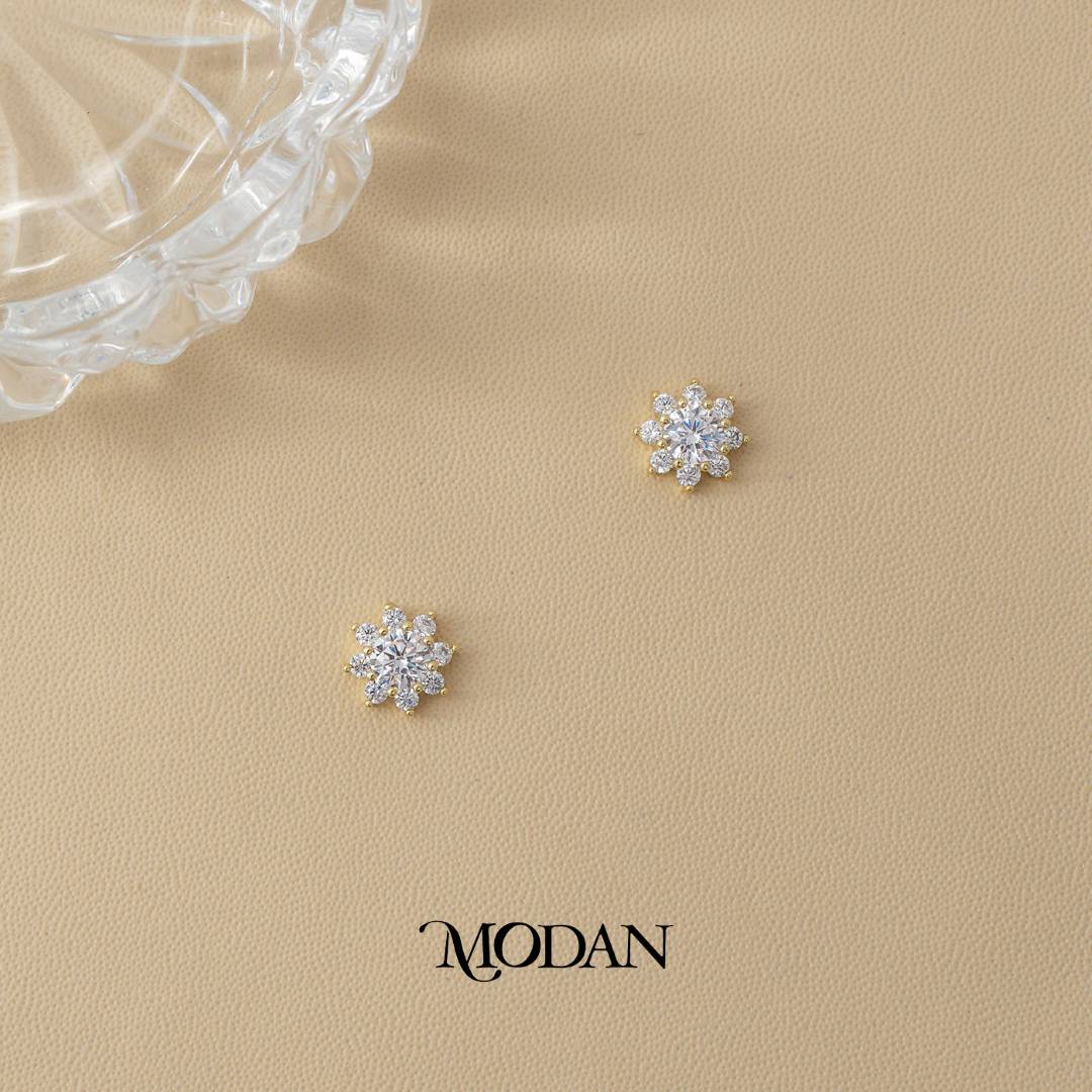 (10mm) Sparkling Marquise Flower Zirconia Stud Earrings Anting Tusuk Bunga Hypoallergenic Gold Plated
