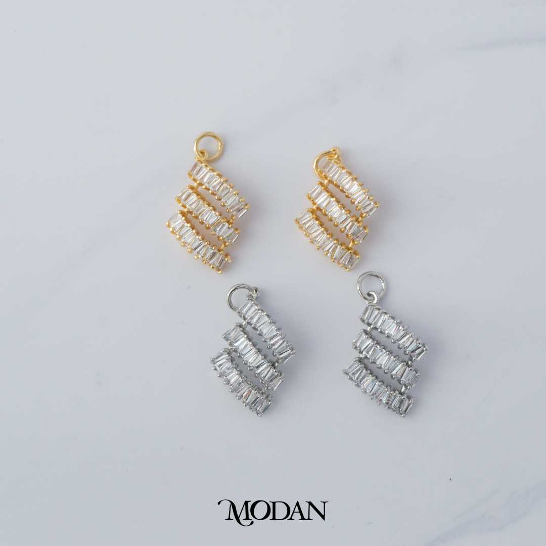 Triple Baguette Charm DIY Charm Liontin Pesta Berlian Abstrak Hypoallergenic Gold Filled