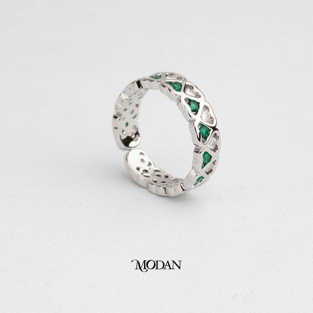 Emerald Heart Eternity Ring Cincin Eternity Hati Hijau Bentuk V Hypoallergenic Gold Plated
