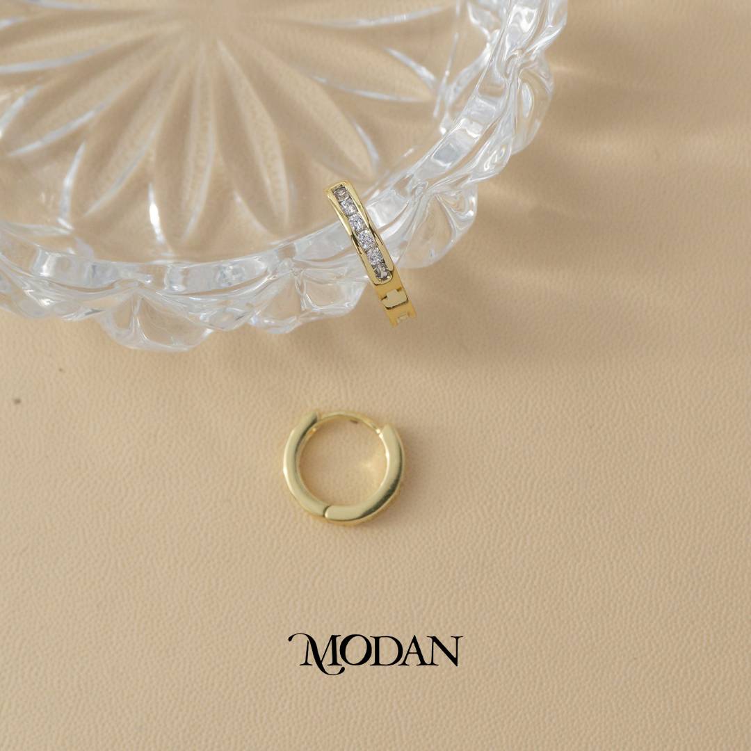 (14mm) Simple Baguette Zirconia Hoop Earrings Anting Bulat Hypoallergenic Gold Plated