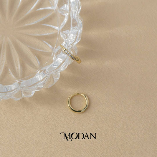 (11mm) Simple Sparkling Zirconia Hoop Earrings Anting Bulat Hypoallergenic Gold Plated