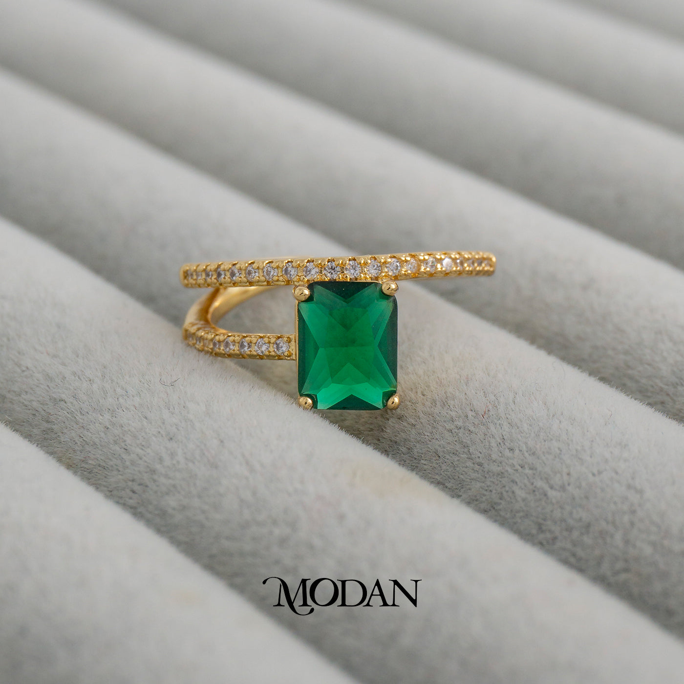 Emerald Green Double Row Square Ring Cincin Hijau Dua Baris Hypoallergenic Gold Plated