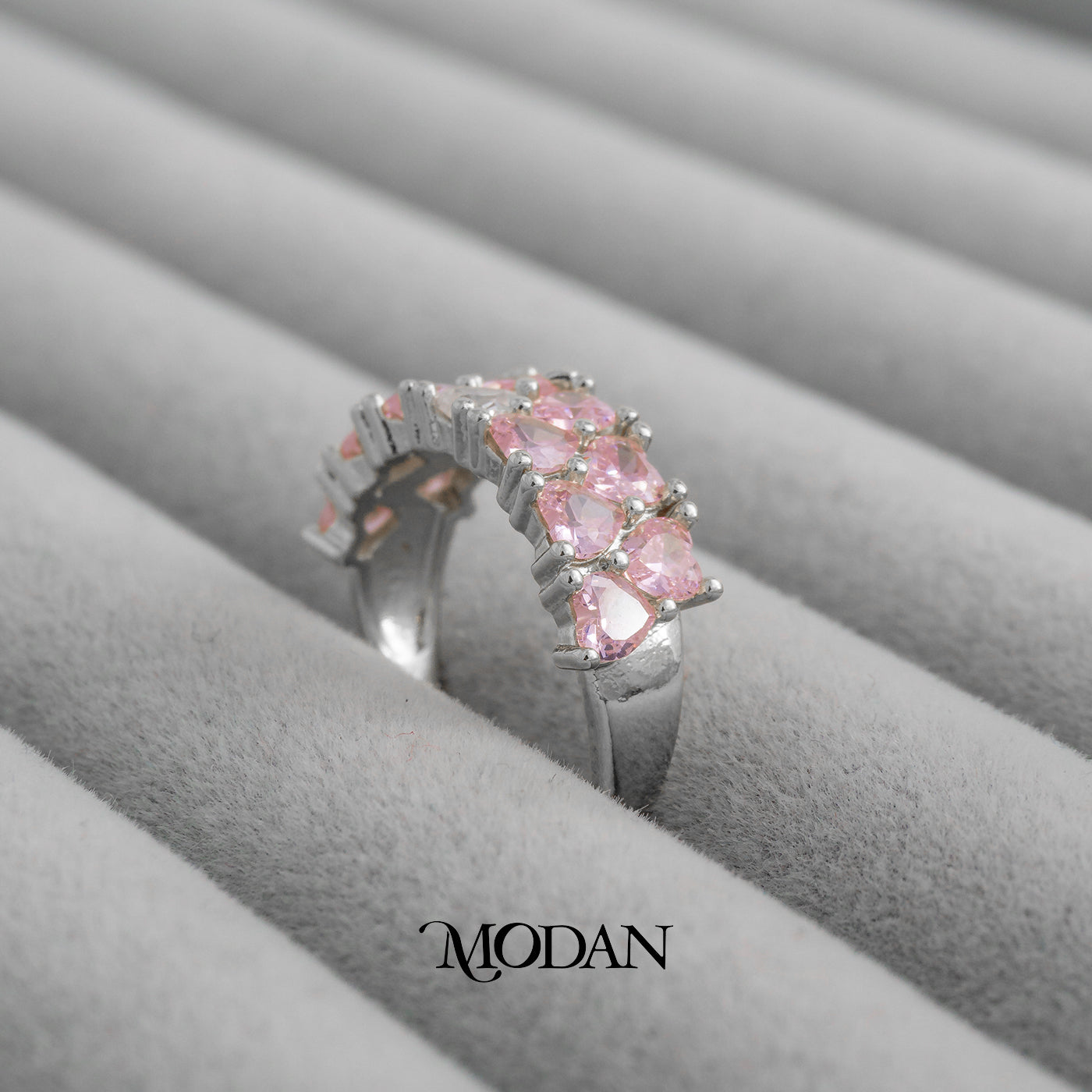 Pink Heart Eternity Band Ring Cincin Permata Hati Merah Muda Romantis Hypoallergenic Gold Plated
