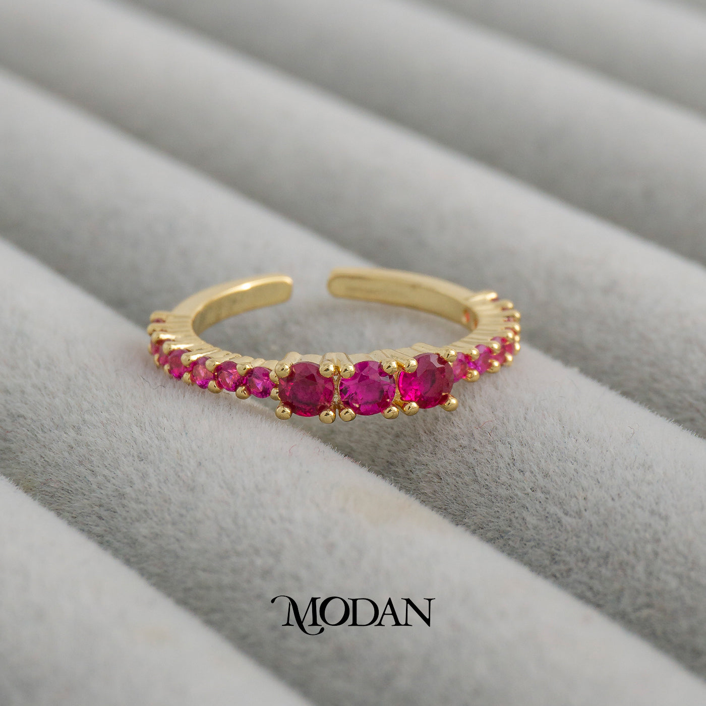 Fuchsia Pink Rounded Ring Cincin Simple Merah Delima Hypoallergenic Gold Plated
