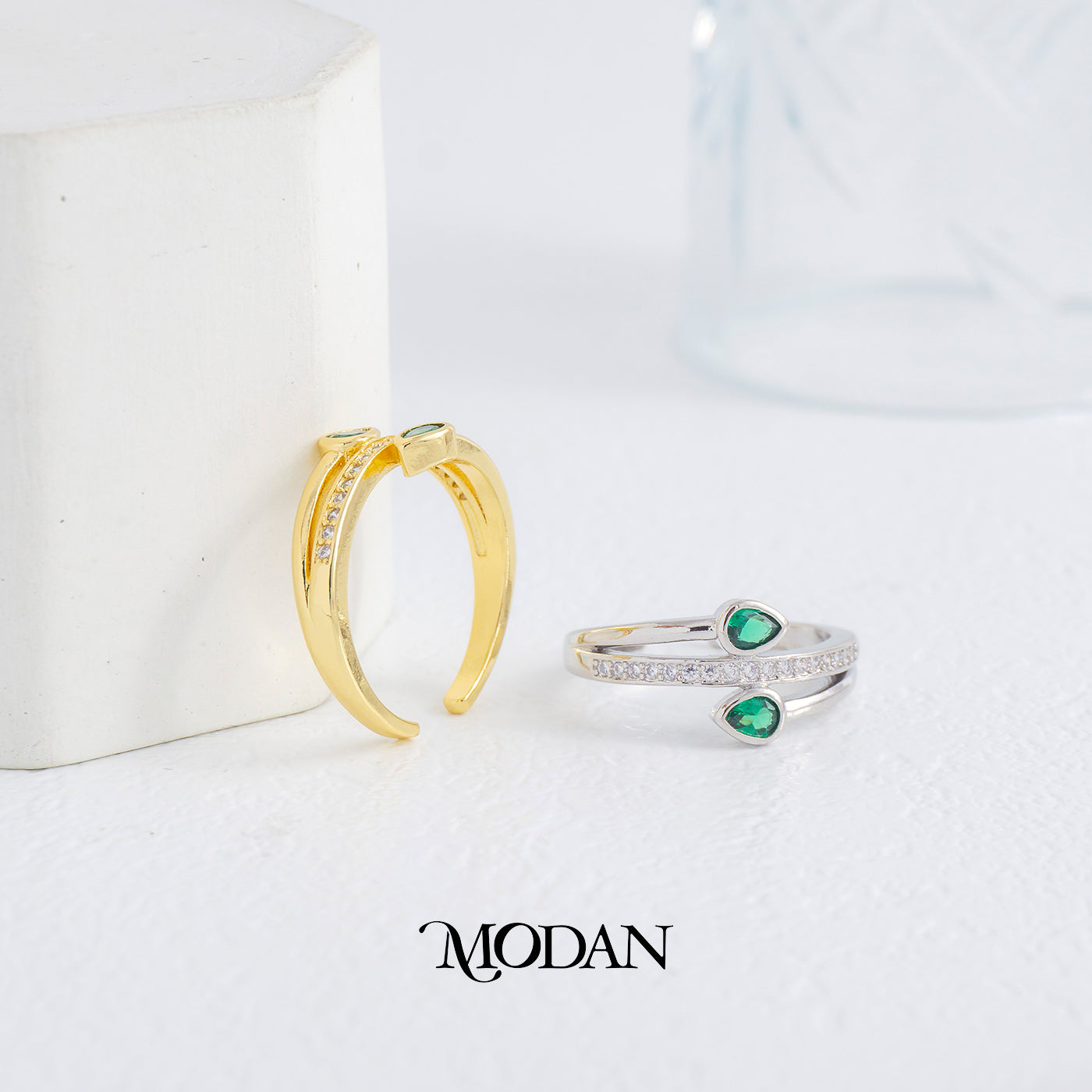 Emerald Green Bypass Teardrop Ring Cincin Lilit Terbuka Hijau Hypoallergenic Gold Plated