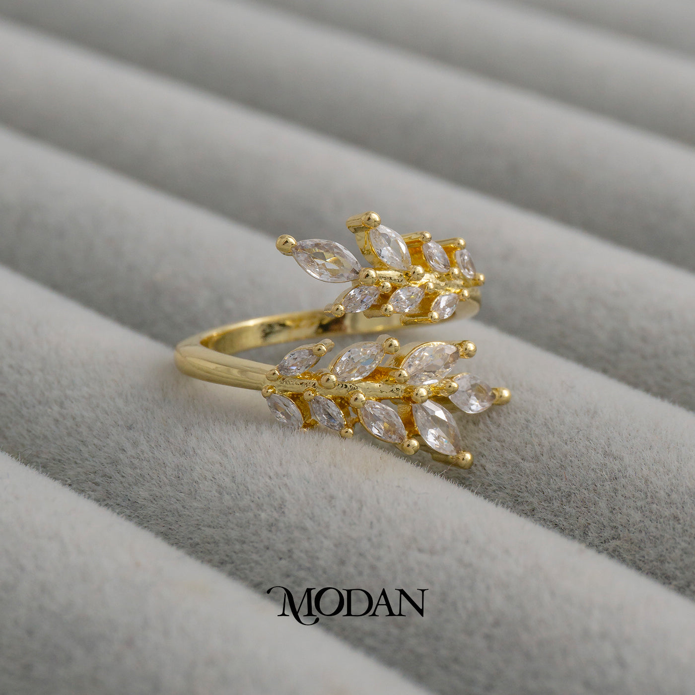 Sparkling Marquise Leaf Wrap Ring Cincin Pesta Daun Hypoallergenic Gold Plated