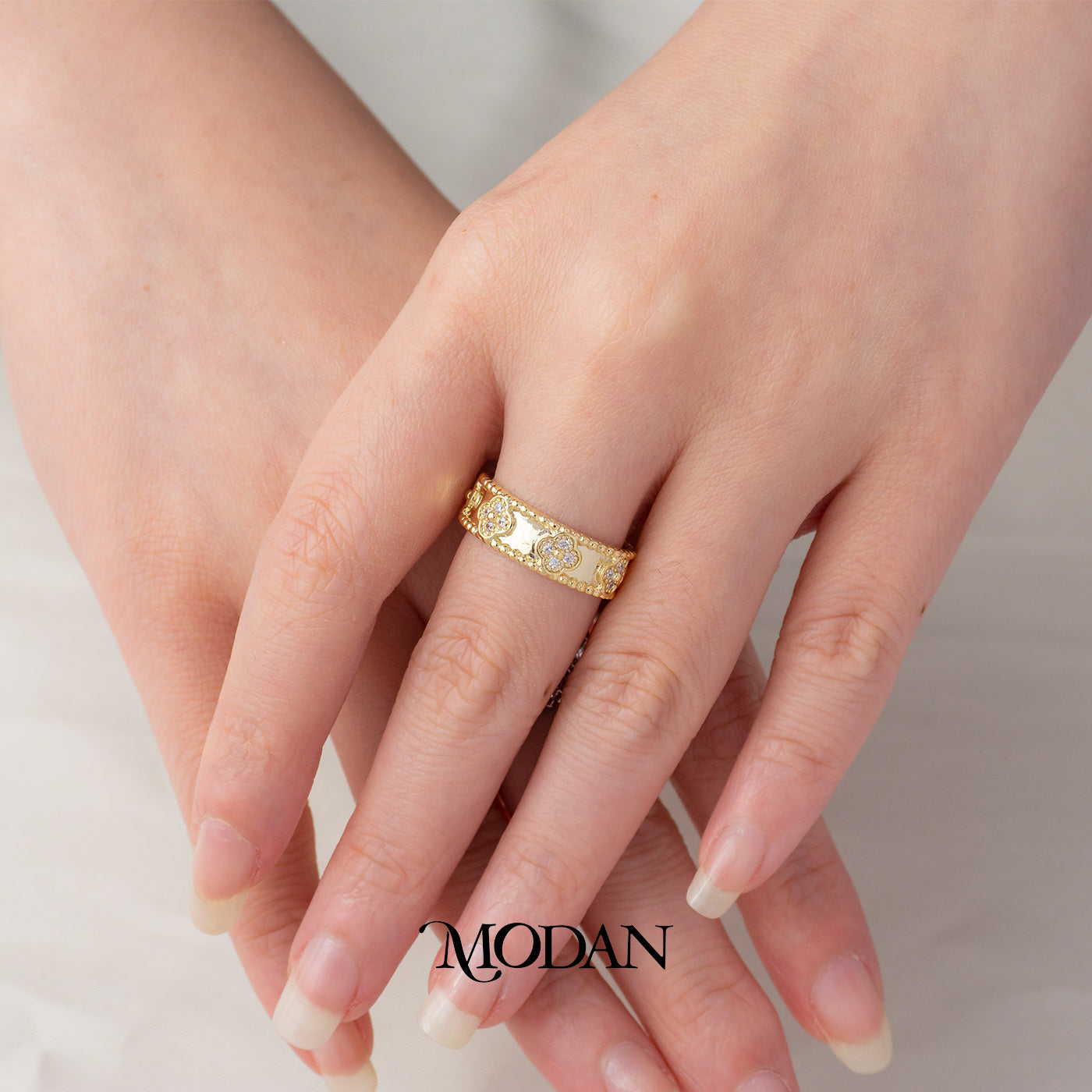 Lucky Clover Beaded Eternity Ring Cincin Motif Bunga Semanggi Hypoallergenic Gold Plated