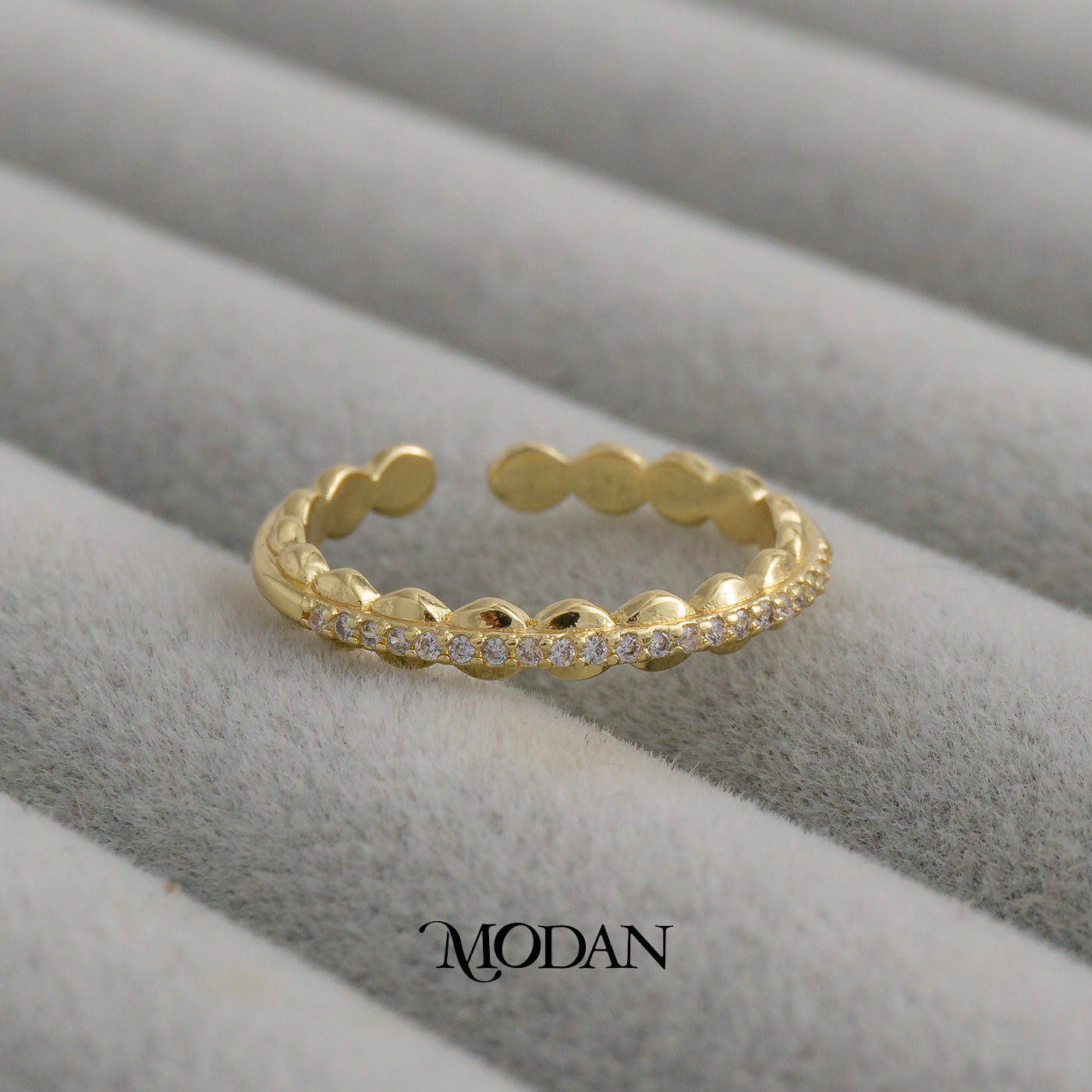 Dainty Scalloped Eternity Ring Cincin Listring Kelopak Bulat Ramping Hypoallergenic Gold Plated
