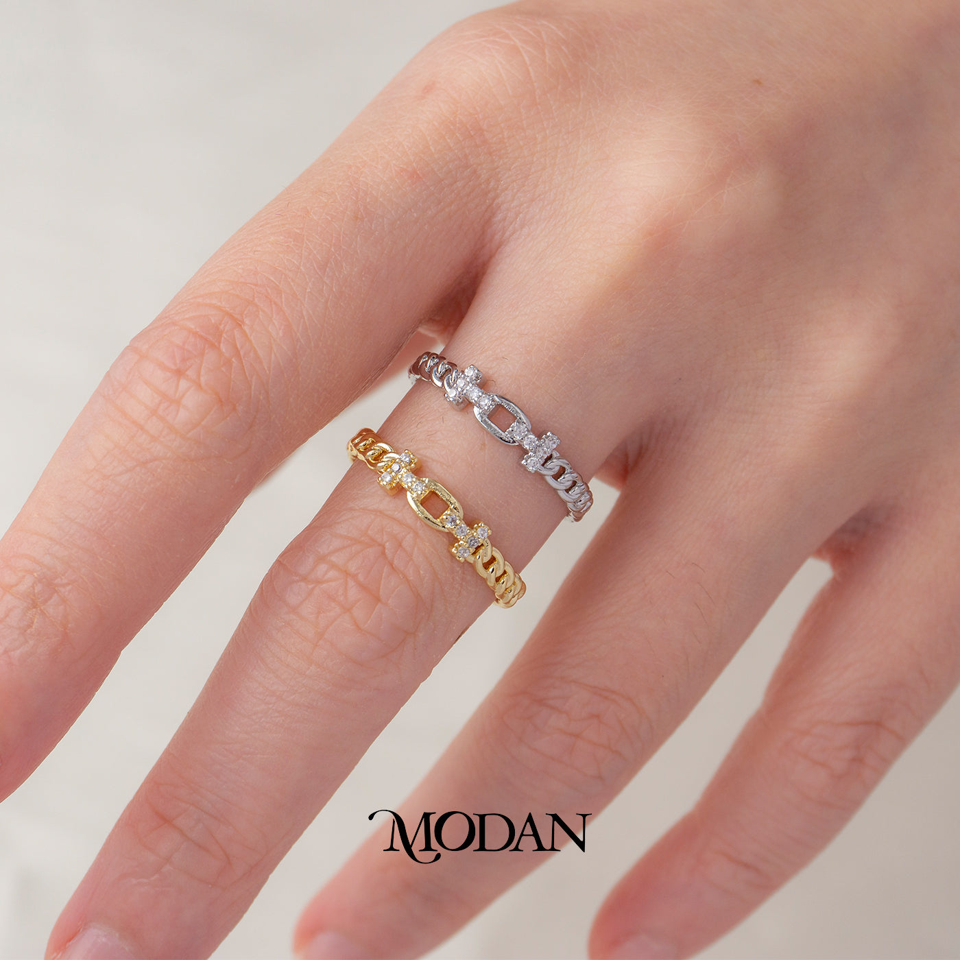 Dainty Geometric H Link Chain Ring Cincin Ramping Jalinan Kotak Hypoallergenic Gold Plated